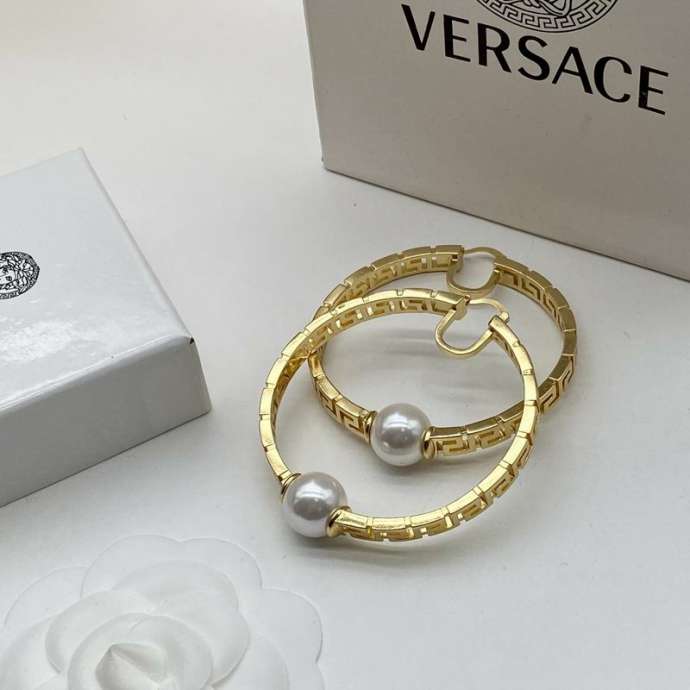 Picture of Versace Earring _SKUVersaceearring06cly6316811